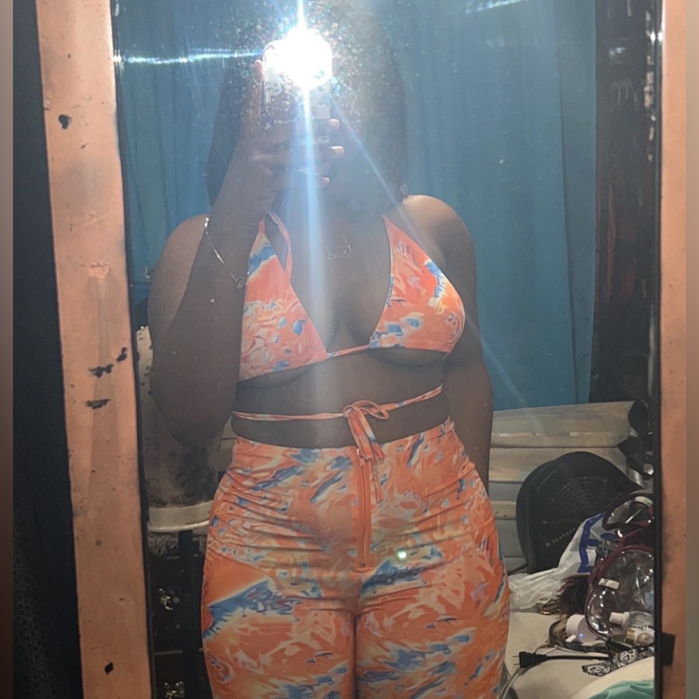 Two piece set